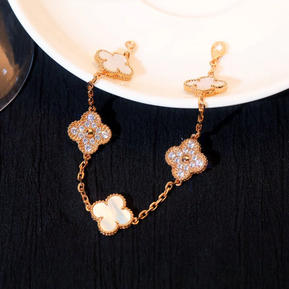 [ELAN LUXE]CLOVER WHITE PEARL MOP 5 MOTIF BRACELET COLLECTION