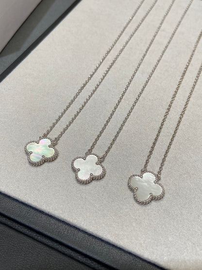 [ELAN LUXE]CLOVER MEDIUM SILVER WHITE MOP NECKLACE