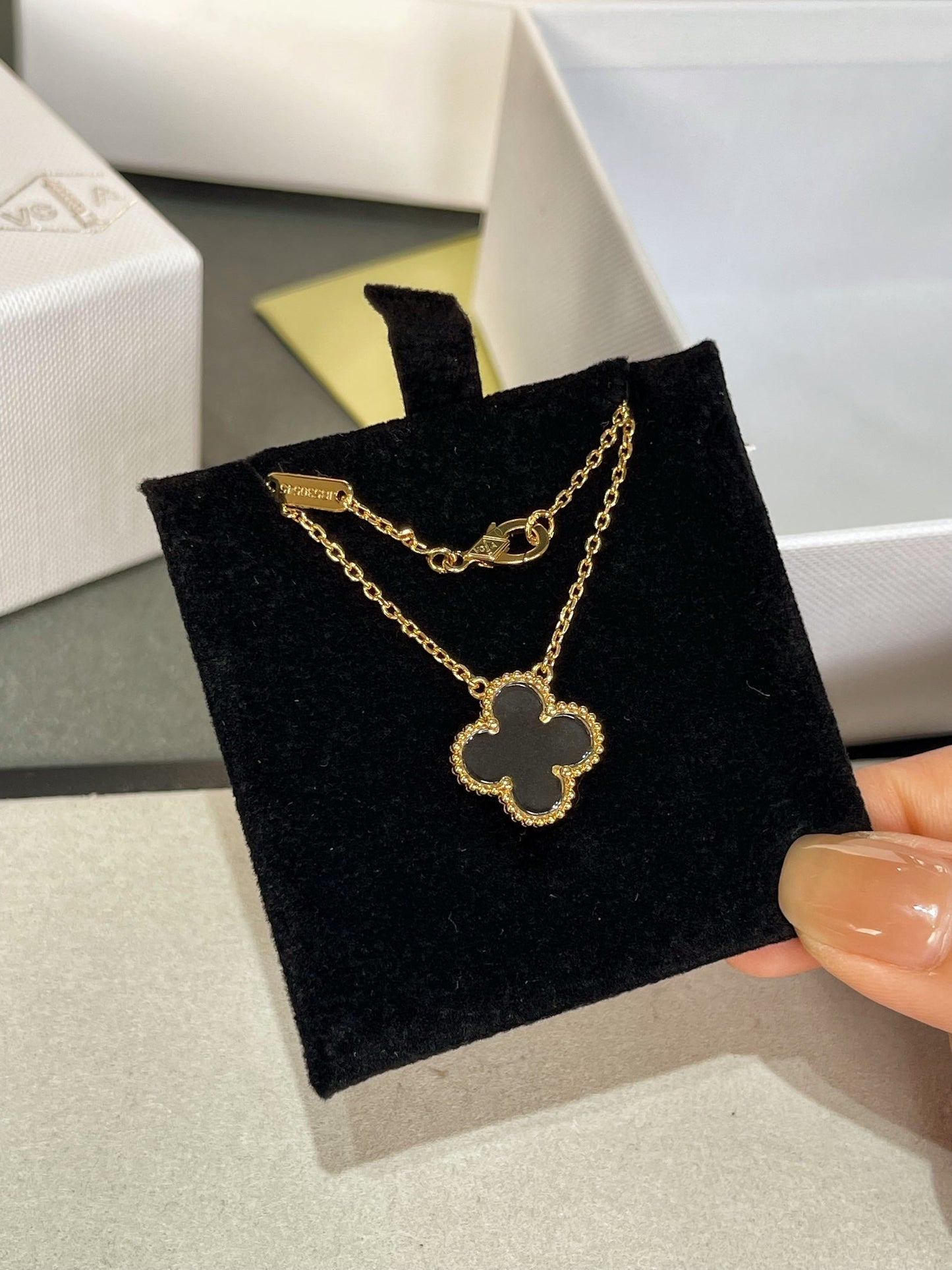 [ELAN LUXE]CLOVER ROCK CRYSTAL ROSE GOLD NECKLACE