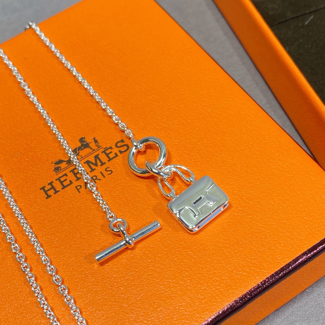 [ELAN LUXE]CONSTANCE PEDANT SILVER NECKLACE