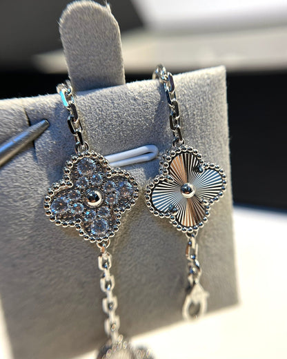 [ELAN LUXE]CLOVER 5 MOTIF SILVER DIAMOND BRACELET