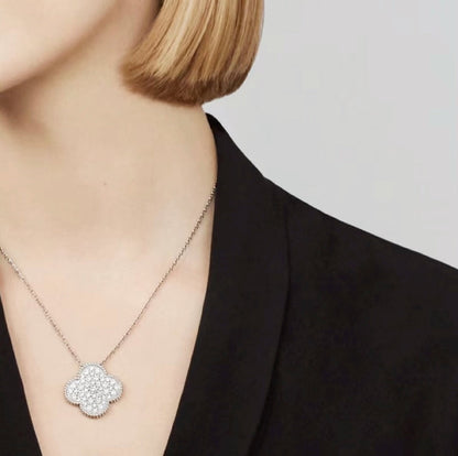 [ELAN LUXE]CLOVER 25MM LARGE PENDANT DIAMOND PAVED SILVER NECKLACE