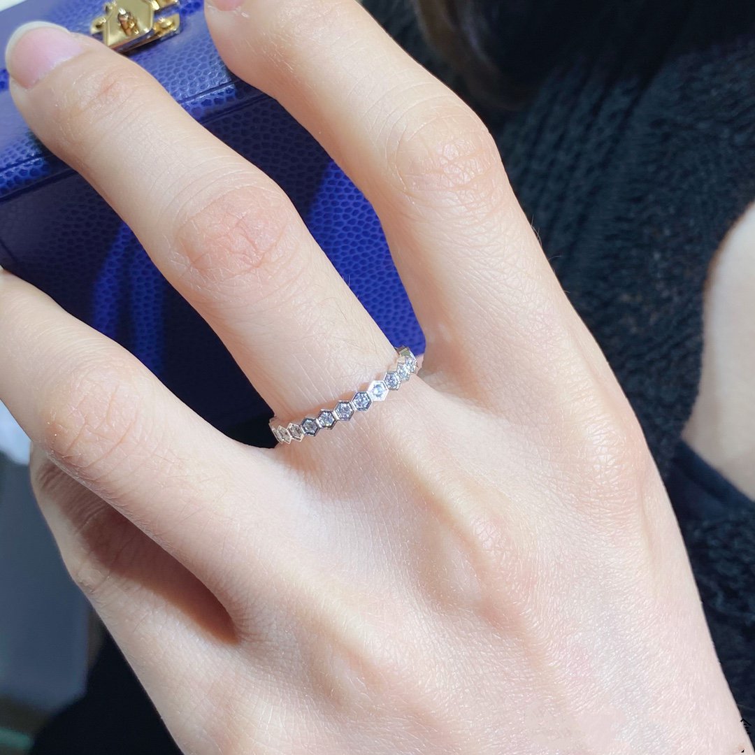 [ELAN LUXE]BEE LOVE DIAMOND PAVED SMALL RING