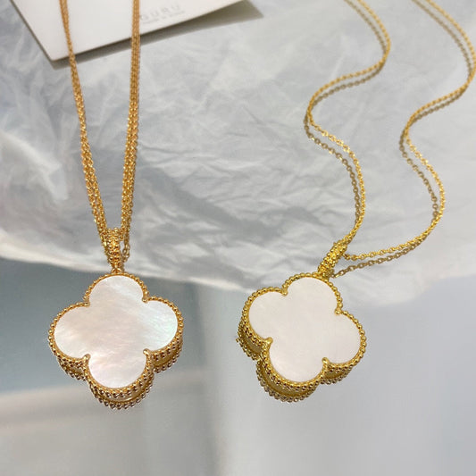 [ELAN LUXE]CLOVER 25MM MOP LARGE PENDANT NECKLACE