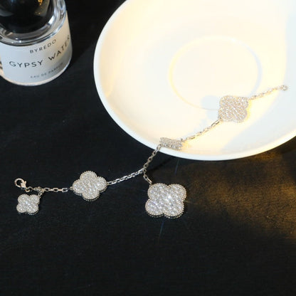 [ELAN LUXE]CLOVER BRACELET 5 MOTIF SILVER DIAMOND PAVED