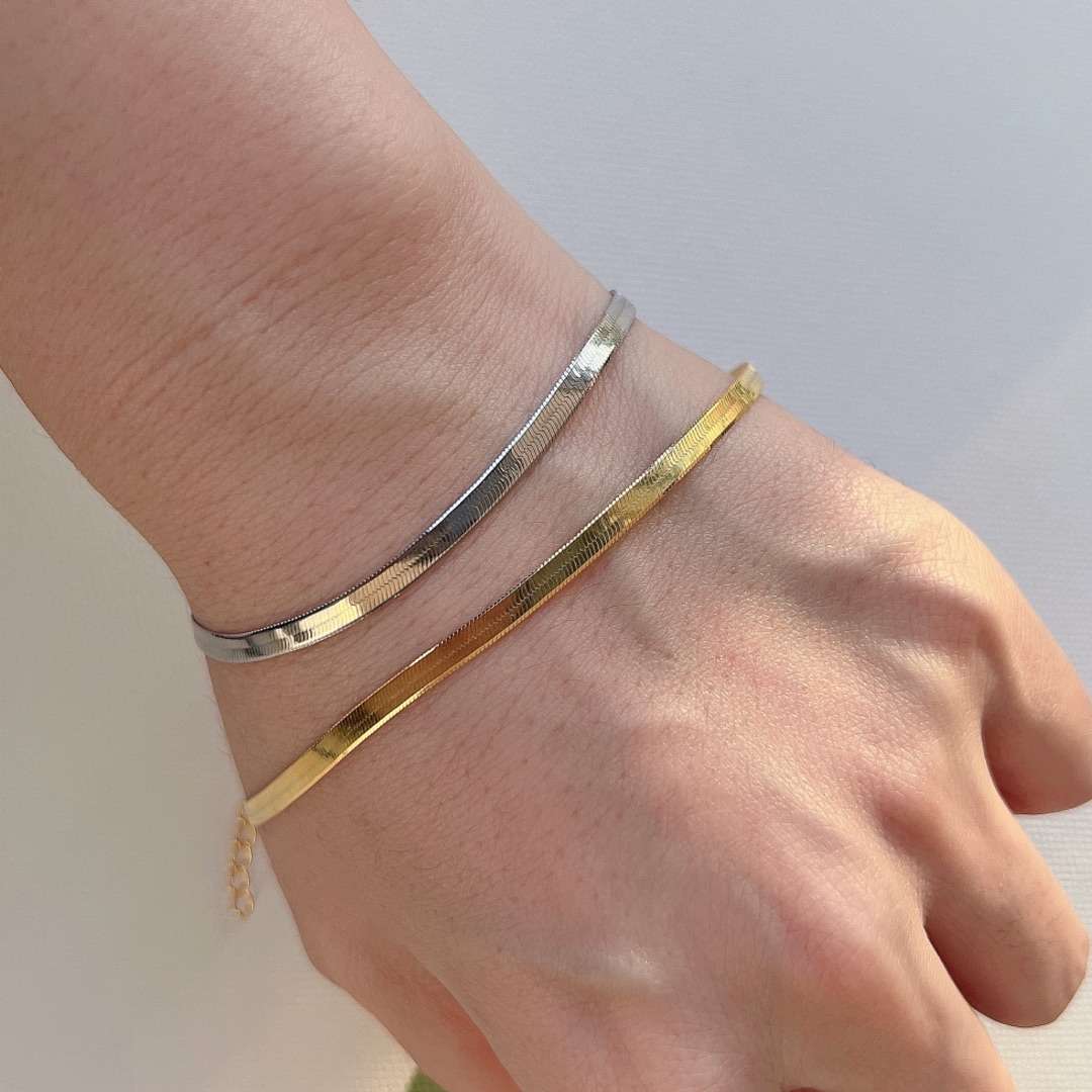 [ELAN LUXE]Flat Snake Bone Chain Blade Necklace