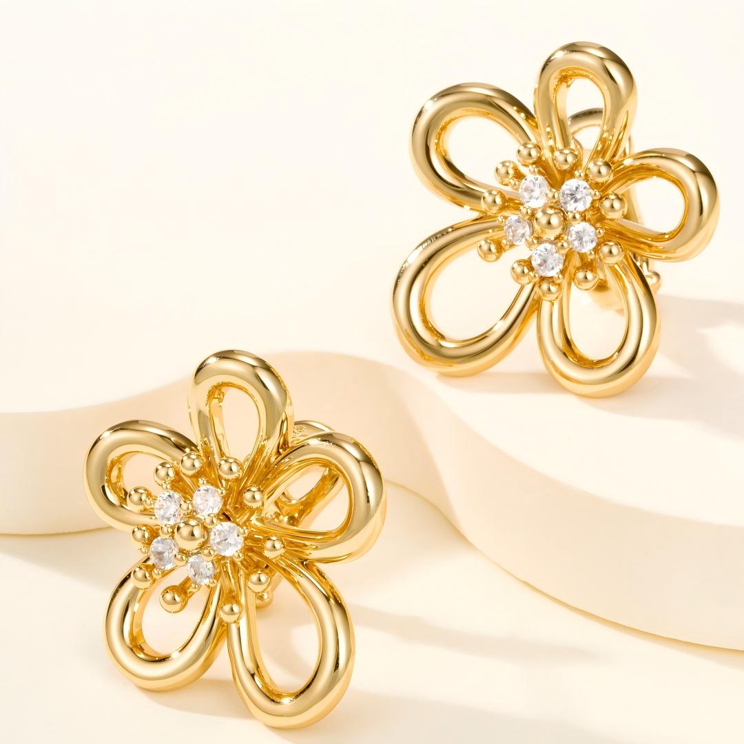 [ELAN LUXE] FLOWERLACE EARRING 5 DIAMONDS