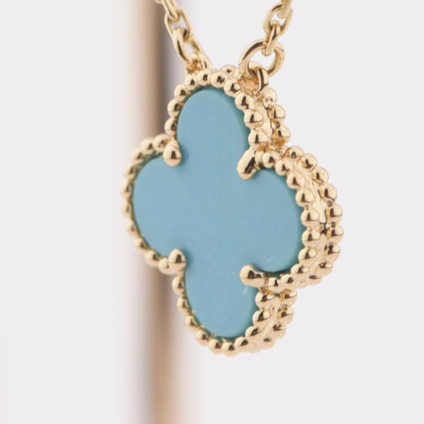 [ELAN LUXE]CLOVER 15MM VINTAGE TURQUOISE NECKLACE