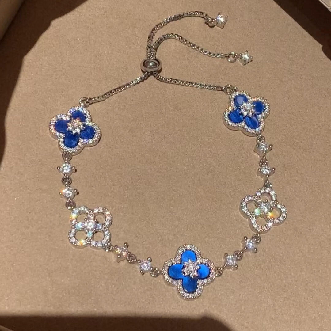[ELAN LUXE]CLOVER 5 MOTIF PINK BLUE RED WHITE BRACELET