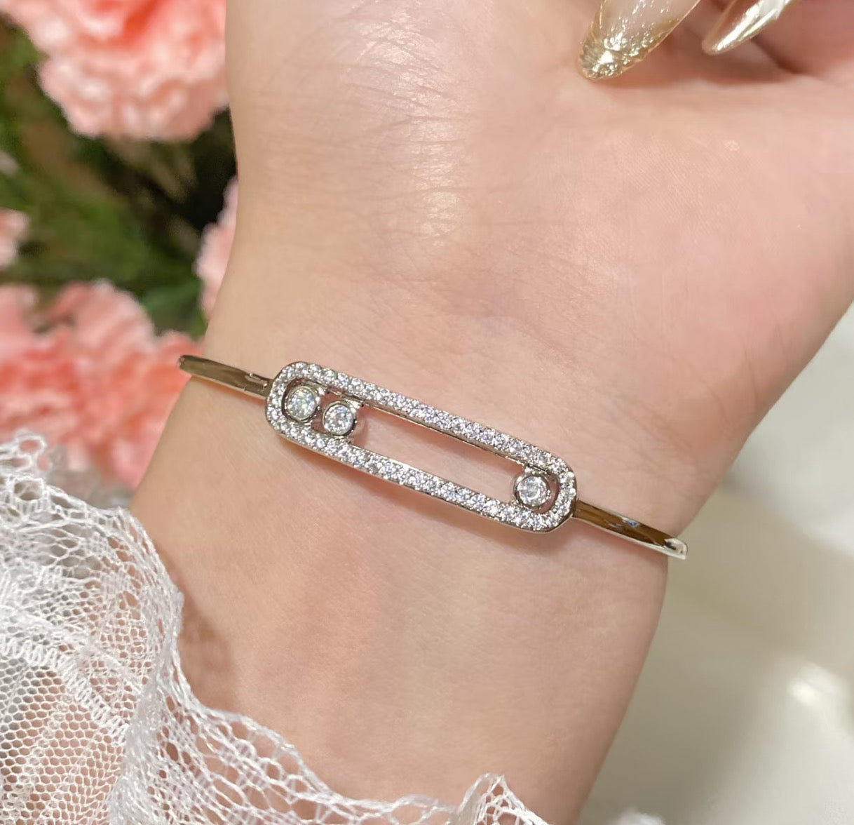 [ELAN LUXE]Move Pav Diamond Bangle Bracelet M