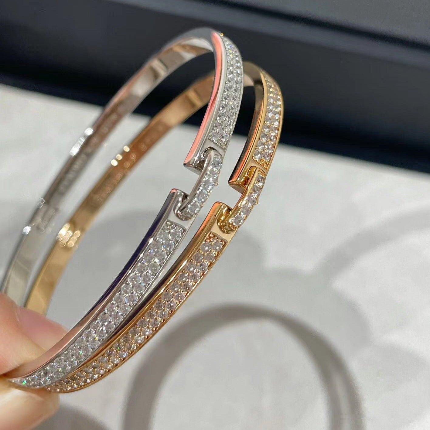 [ELAN LUXE]LIENS VIDENCE DIAMOND PAVED BRACELET