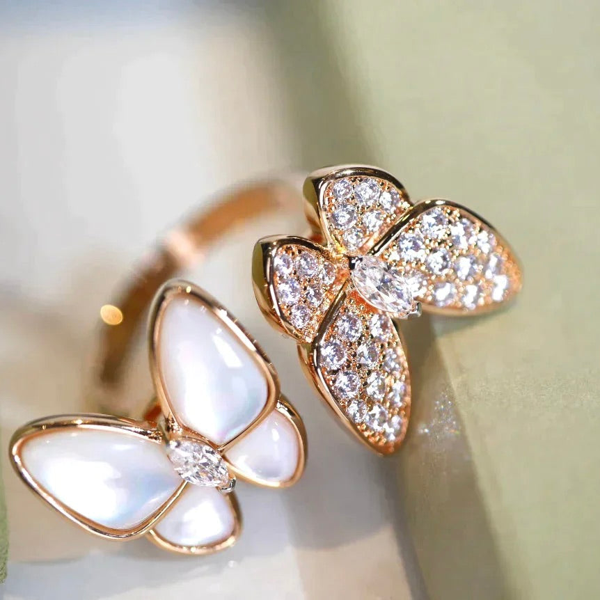 [ELAN LUXE]TWIN BUTTERFLY DIAMOND MOP RING