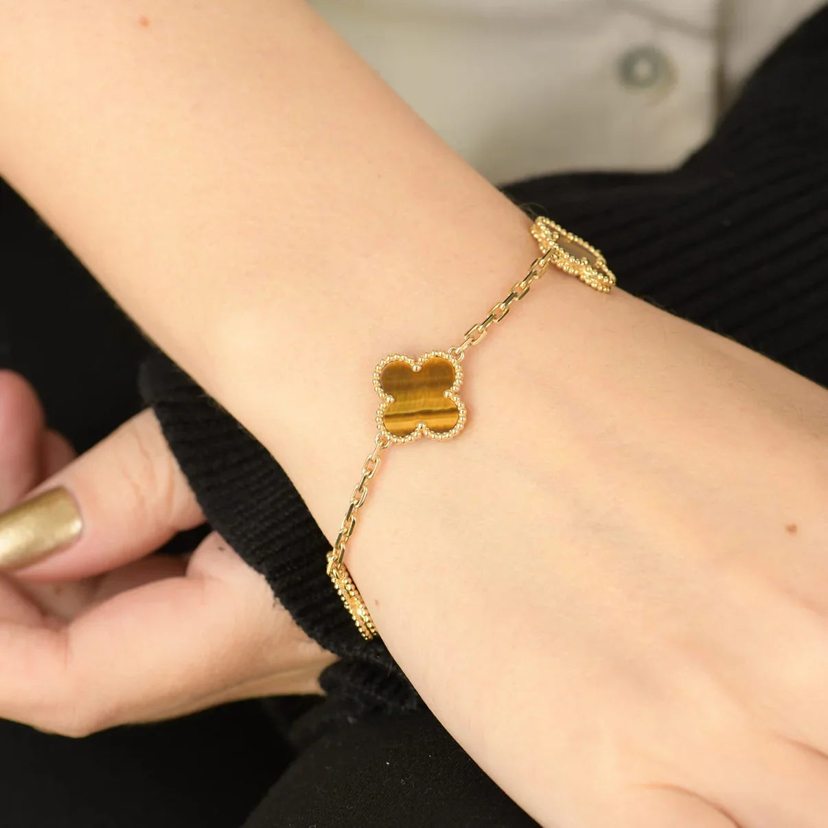 [ELAN LUXE] CLOVER 5 MOTIFS TIGER EYE BRACELET COLLECTION