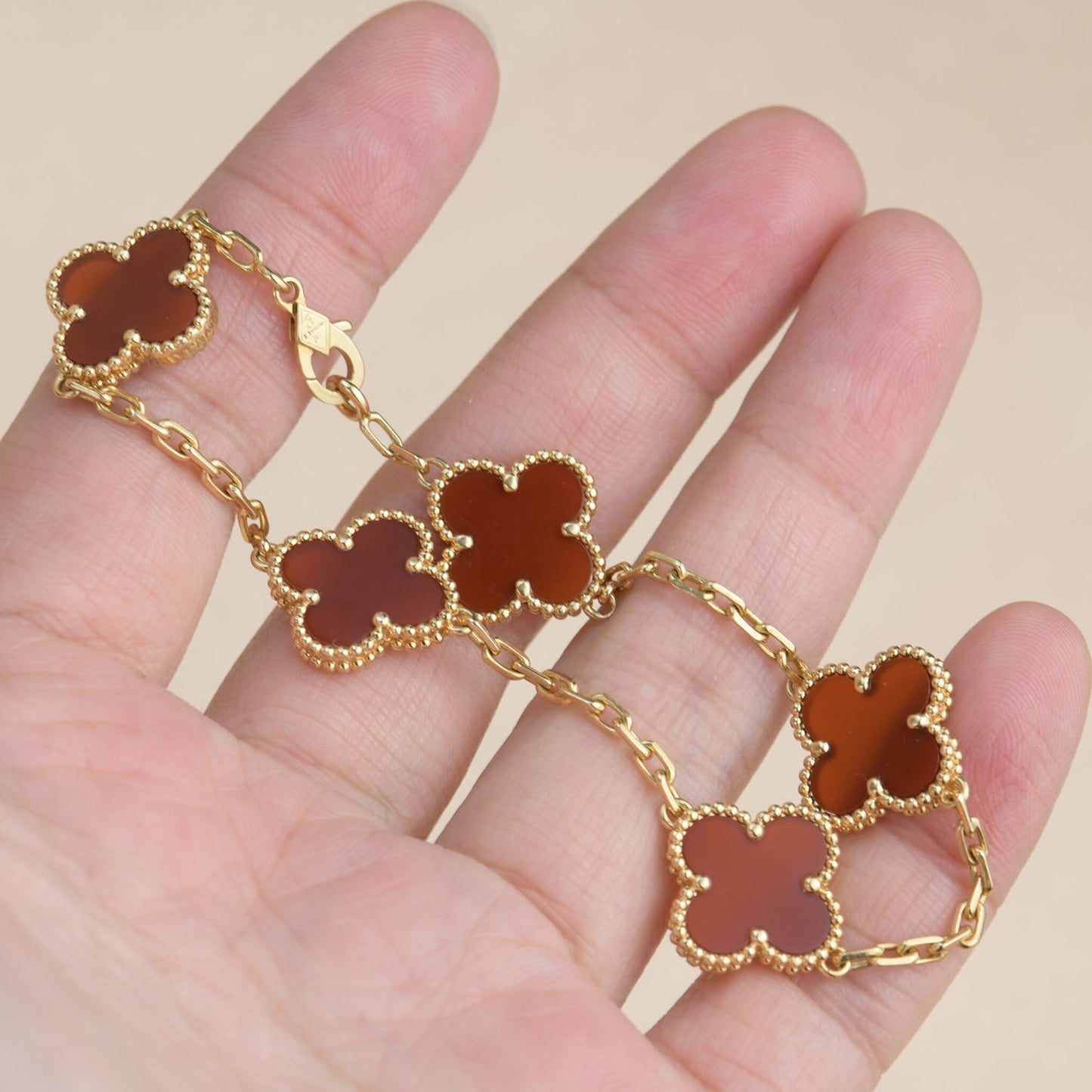 [ELAN LUXE]CLOVER 5 MOTIFS RED AGATE  BRACELET