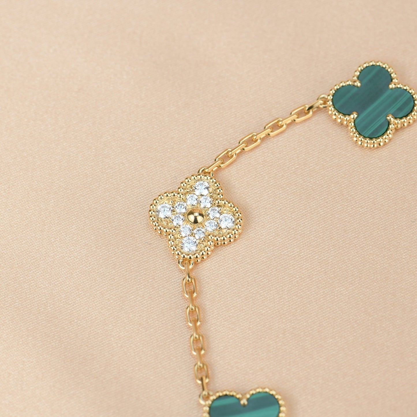 [ELAN LUXE]CLOVER  5 MOTIF MALACHITE DIAMOND BRACELET