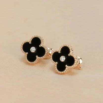 [ELAN LUXE]CLOVER MEDIUM 1 MOTIFS ONYX DIAMOND EARRINGS