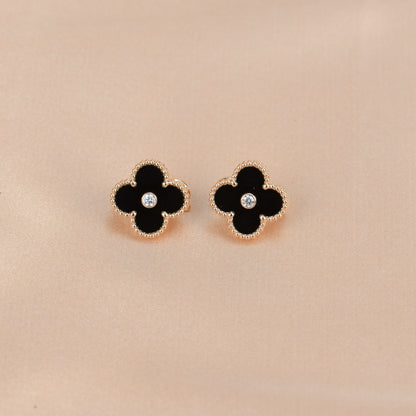 [ELAN LUXE]CLOVER MEDIUM 1 MOTIFS ONYX DIAMOND EARRINGS