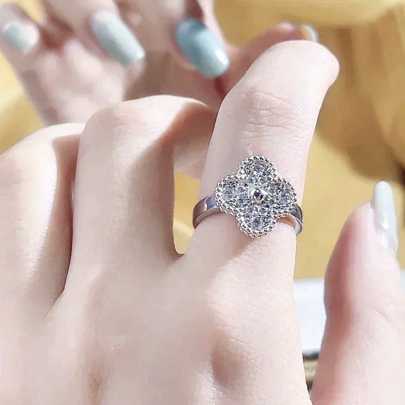 [ELAN LUXE]CLOVER DIAMOND RING