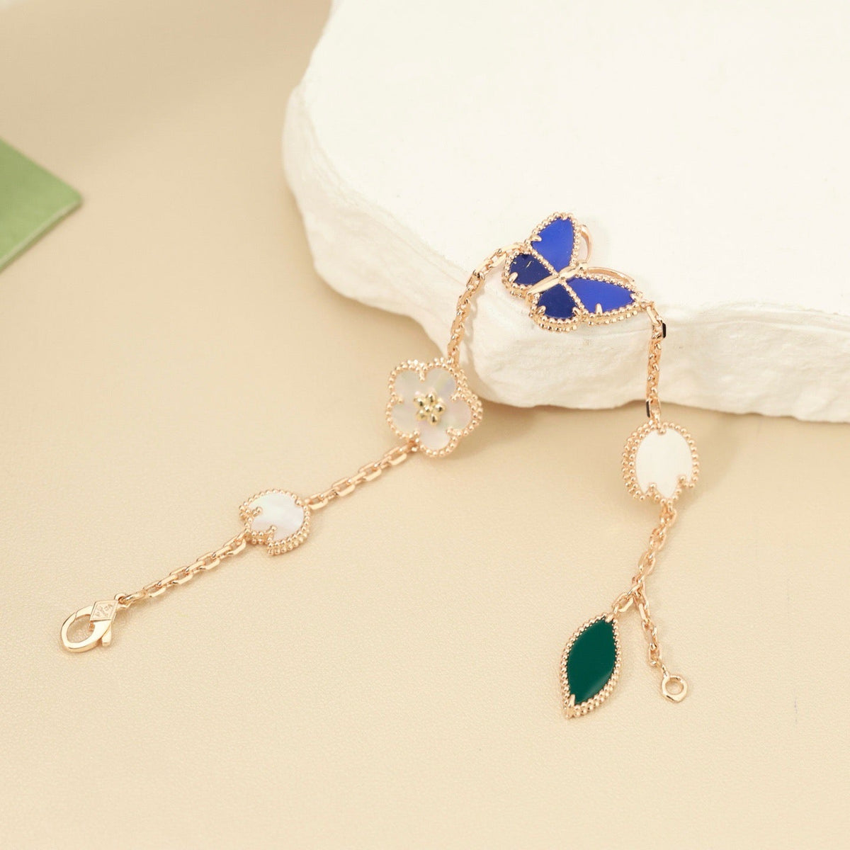 [ELAN LUXE]LUCKY SPRING BUTTERFLY 5 MOTIF BRACELET