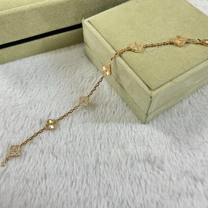 [ELAN LUXE]CLOVER 6 MOTIF DIAMOND LASER BRACELET