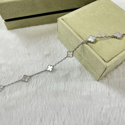 [ELAN LUXE]CLOVER 6 MOTIF WHITE MOP BRACELET