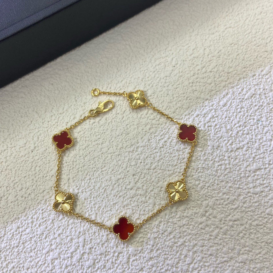 [ELAN LUXE]CLOVER 6 MOTIF RED AGATE LASER BRACELET