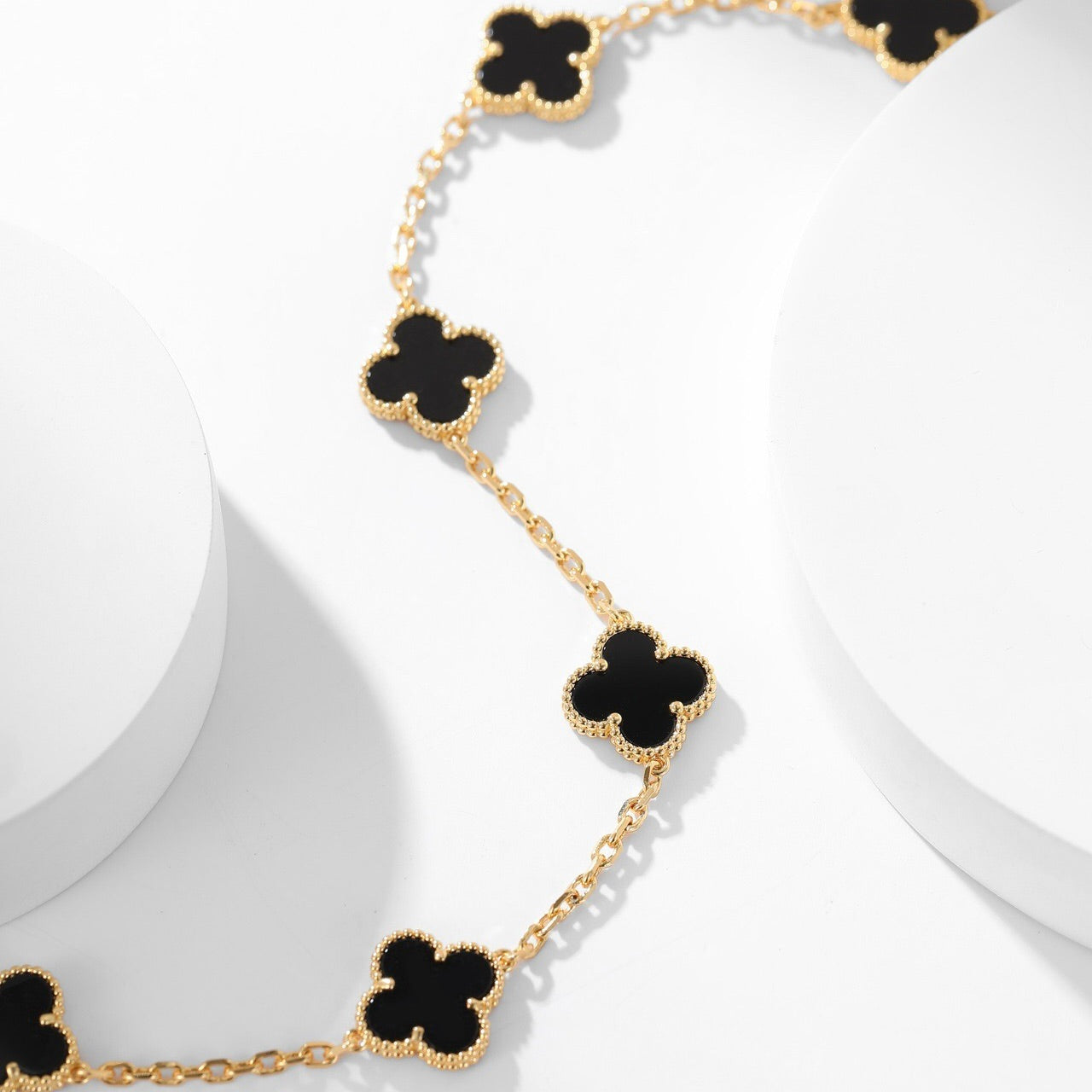 [ELAN LUXE]CLOVER 10 MOTIFS ONYX NECKLACE