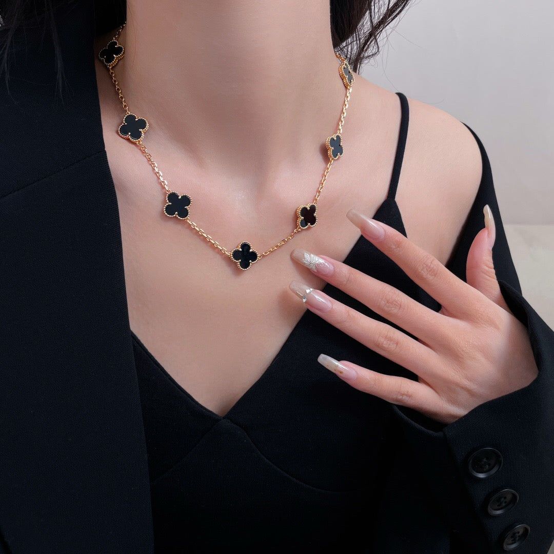 [ELAN LUXE]CLOVER 10 MOTIFS ONYX NECKLACE