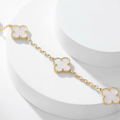 [ELAN LUXE]CLOVER 10 MOTIFS WHITE MOTHER OF PEARL NECKLACE