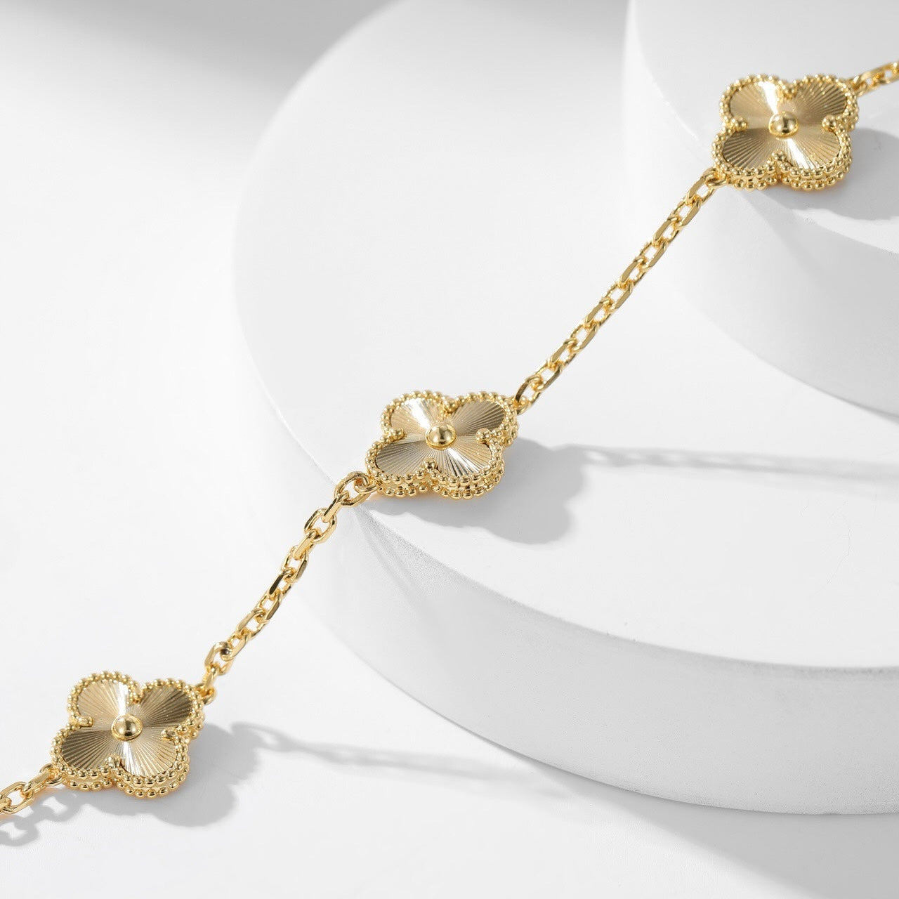 [ELAN LUXE]CLOVER 10 MOTIFS LASER NECKLACE