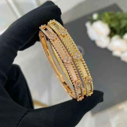 [ELAN LUXE]CLOVER BRACELET 4MM DIAMONDS