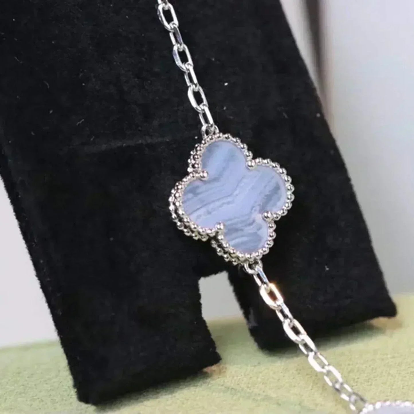 [ELAN LUXE]CLOVER  5 MOTIF PURPLE CHALCEDONY BRACELET SILVER