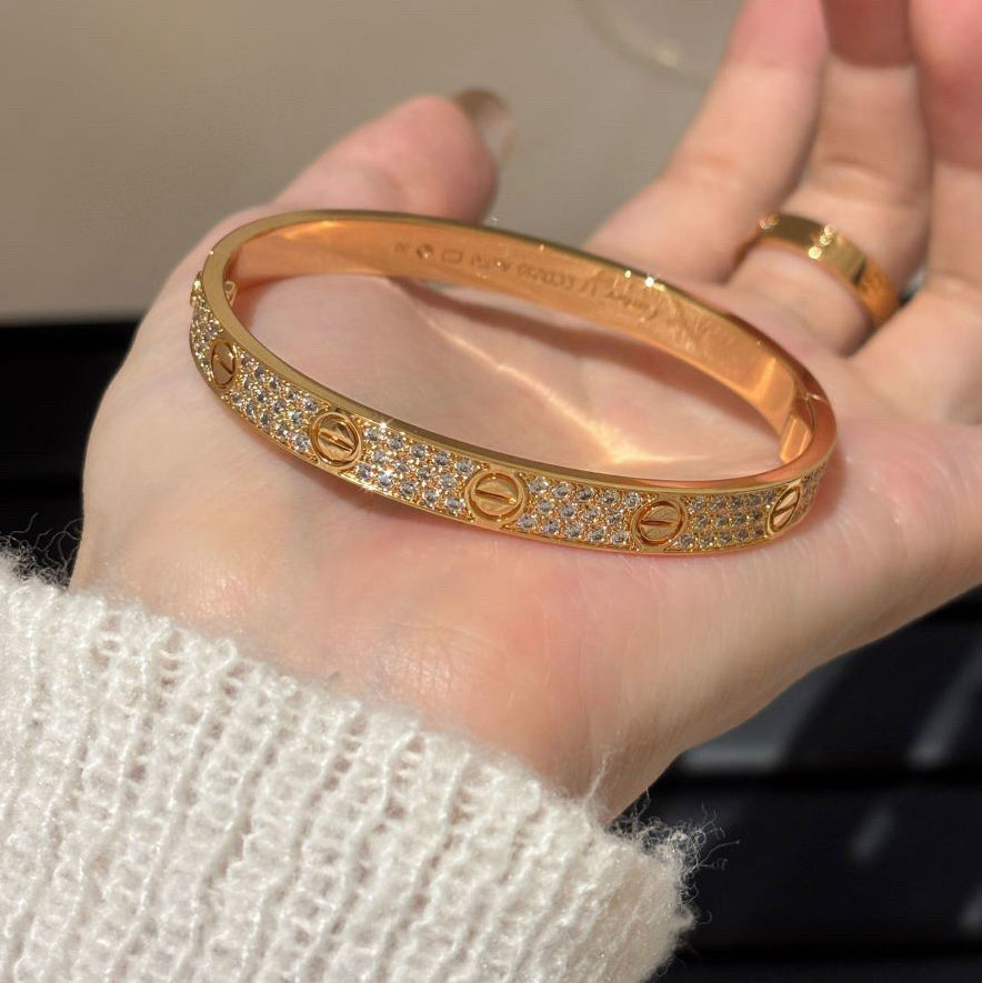 [ELAN LUXE]LOVE BRACELET 6.1MM DIAMOND-PAVED