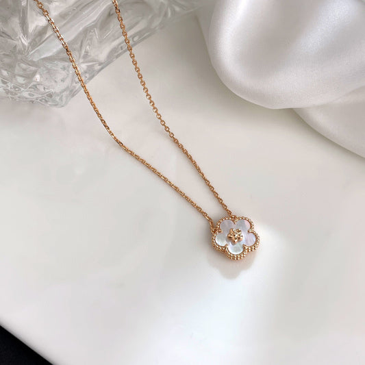 [ELAN LUXE]LUCKY  WHITE MOP  PLUM BLOSSOM NECKLACE