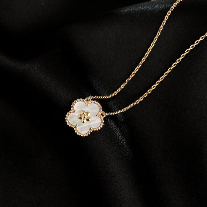 [ELAN LUXE]LUCKY  WHITE MOP  PLUM BLOSSOM NECKLACE