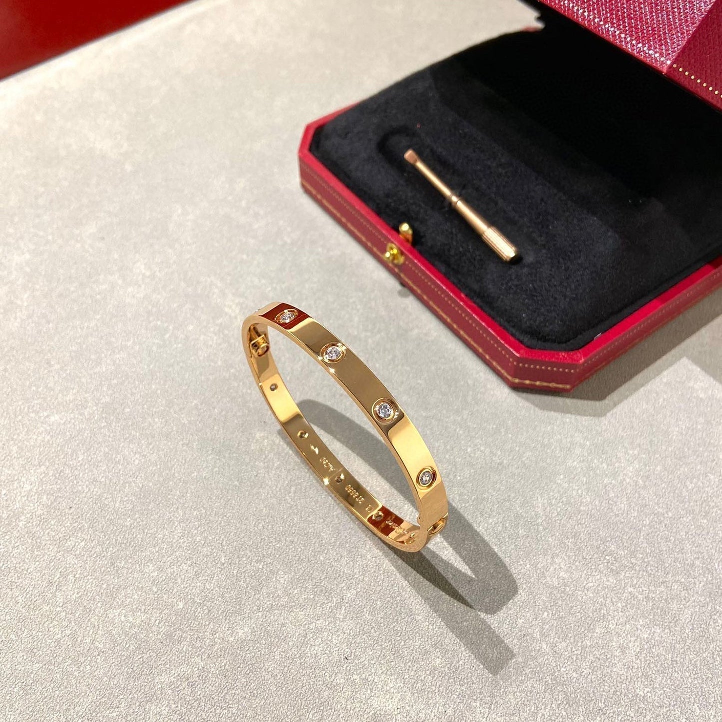 [ELAN LUXE]LOVE BRACELET 6.1MM 10 DIAMONDS