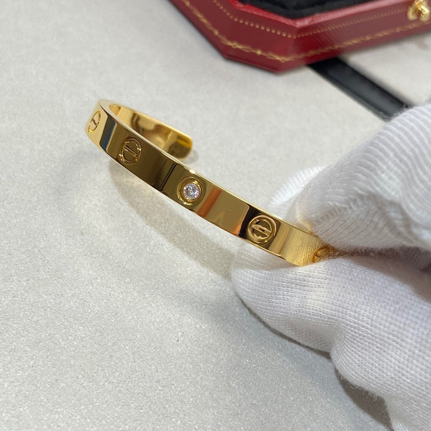[ELAN LUXE]LOVE BRACELET 6.1MM 1 DIAMOND OPEN CUFF