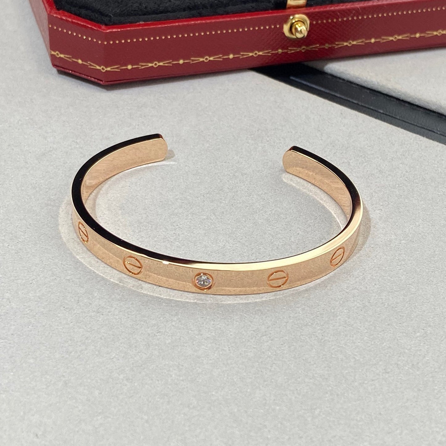 [ELAN LUXE]LOVE BRACELET 6.1MM 1 DIAMOND OPEN CUFF