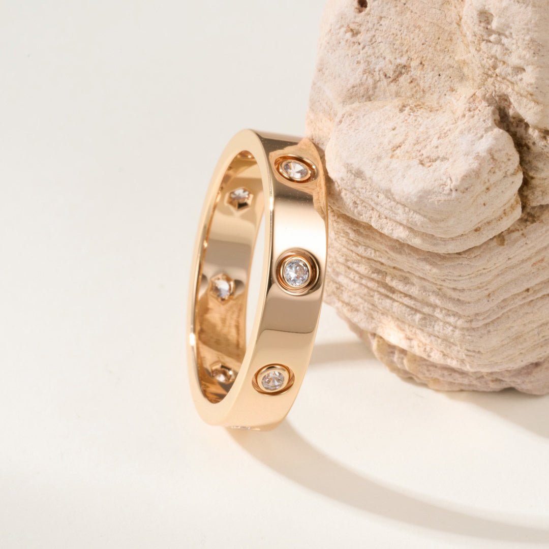 [ELAN LUXE]LOVE 4MM 8 DIAMOND RING