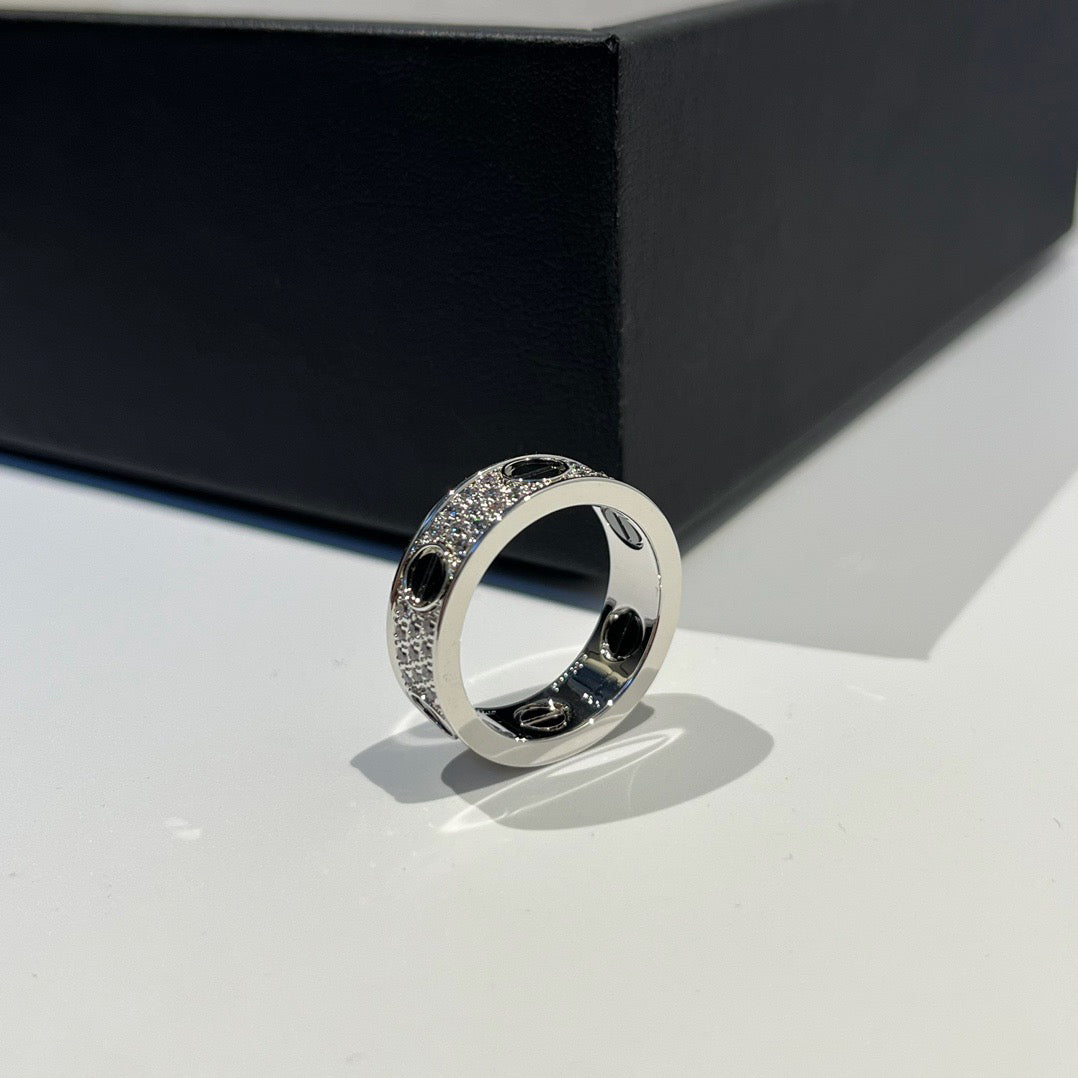 [ELAN LUXE]LOVE RING 5.5MM DIAMONDS PAVED CERAMIC