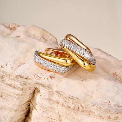 [ELAN LUXE]TRINITY HALF DIAMOND  CUSHION EARRINGS