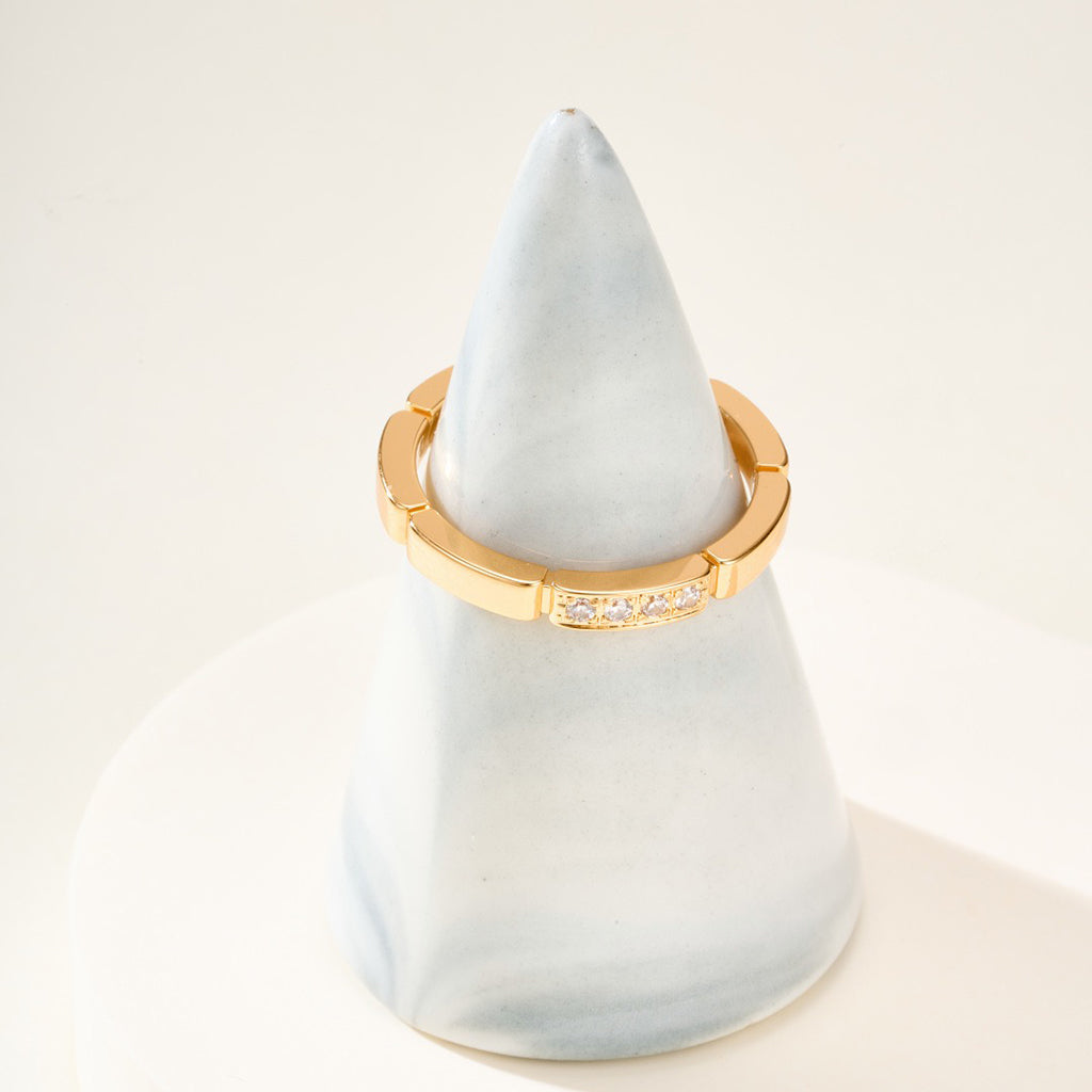 [ELAN LUXE]MAILLON PANTHERE 4 DIAMOND RING