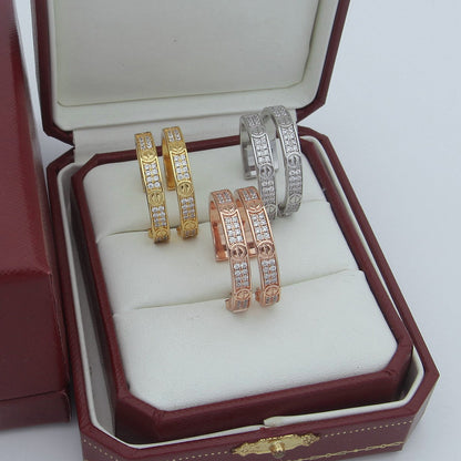 [ELAN LUXE]LOVE EARRINGS 3.6MM DIAMOND PAVED