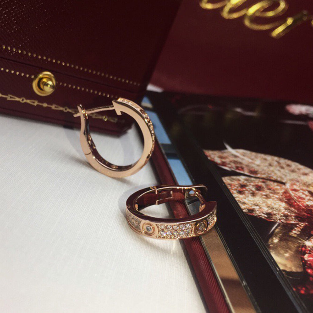 [ELAN LUXE]LOVE 5.5MM DIAMOND PAVED EARRINGS