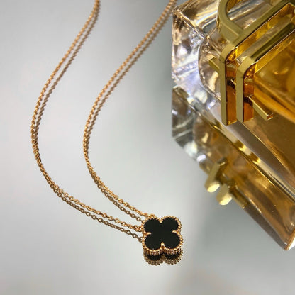 [ELAN LUXE]CLOVER 15MM BLACK ONYX SINGLE FLOWER NECKLACE