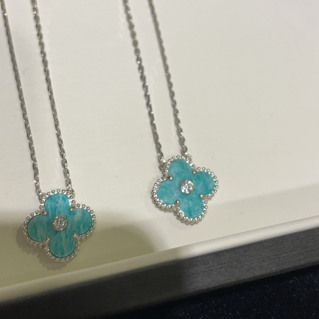 [ELAN LUXE]CLOVER 15MM DIAMOND SVRES PORCELAIN  NECKLACE SILVER