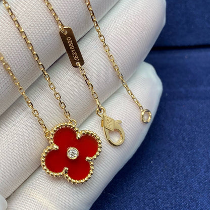 [ELAN LUXE]CLOVER 15MM DIAMOND CARNELIAN NECKLACE
