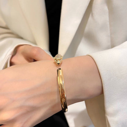[ELAN LUXE]PANTHERE HALF DIAMOND OPEN BRACELET