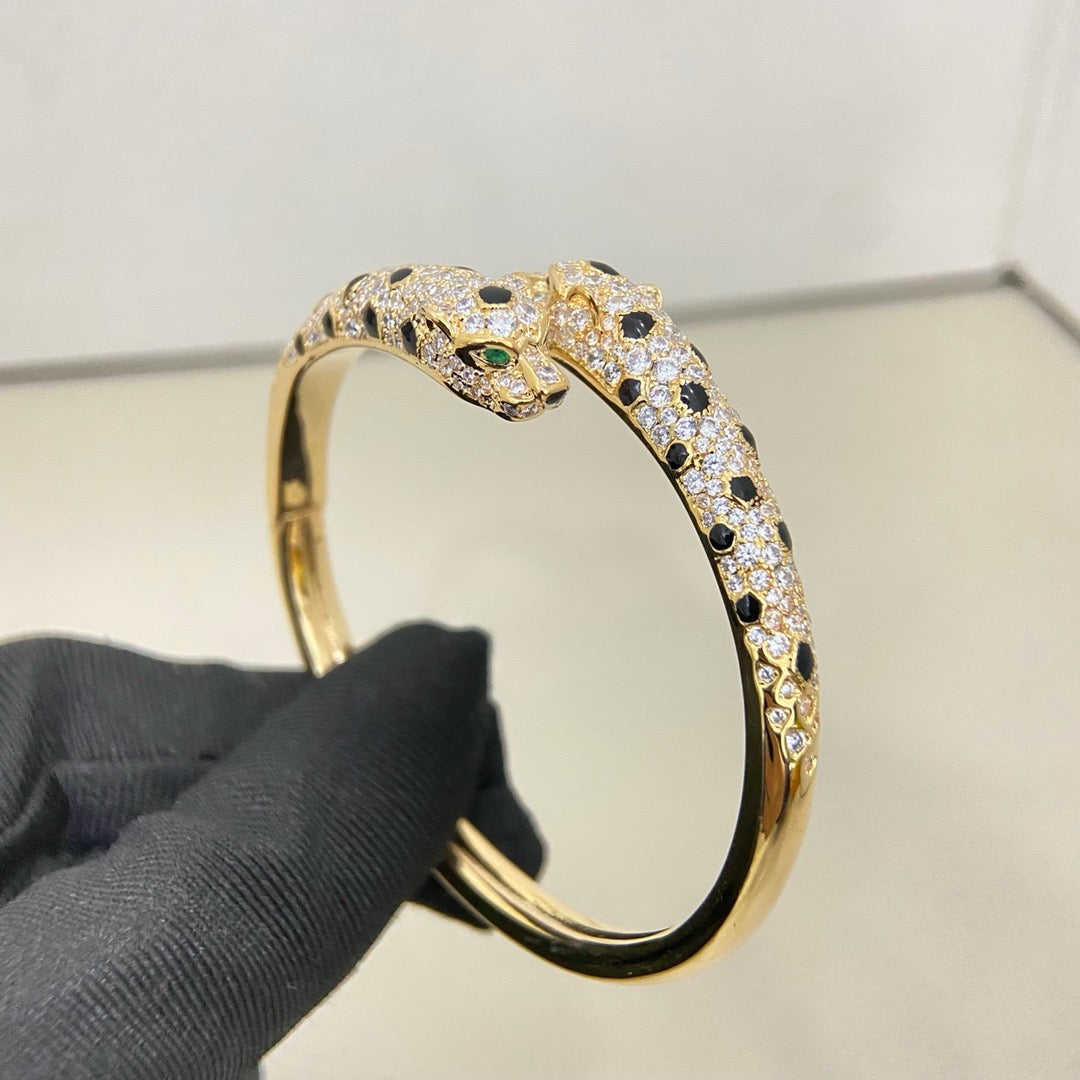 [ELAN LUXE]PANTHERE DOUBLE HEADED HALF DIAMOND OPEN BRACELET