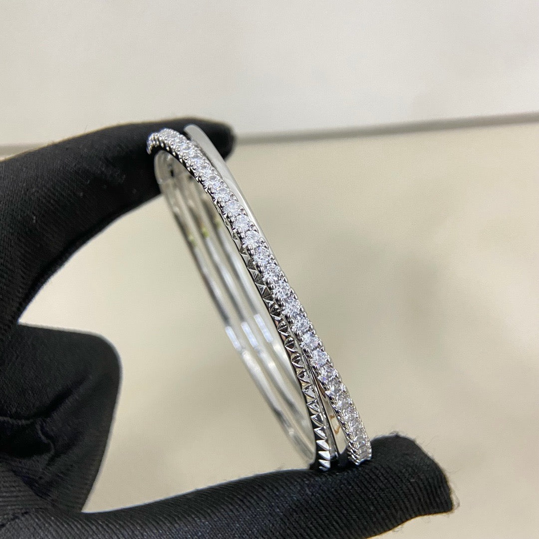 [ELAN LUXE]ETINCELLE HALF-PAVED DIAMOND BRACELET